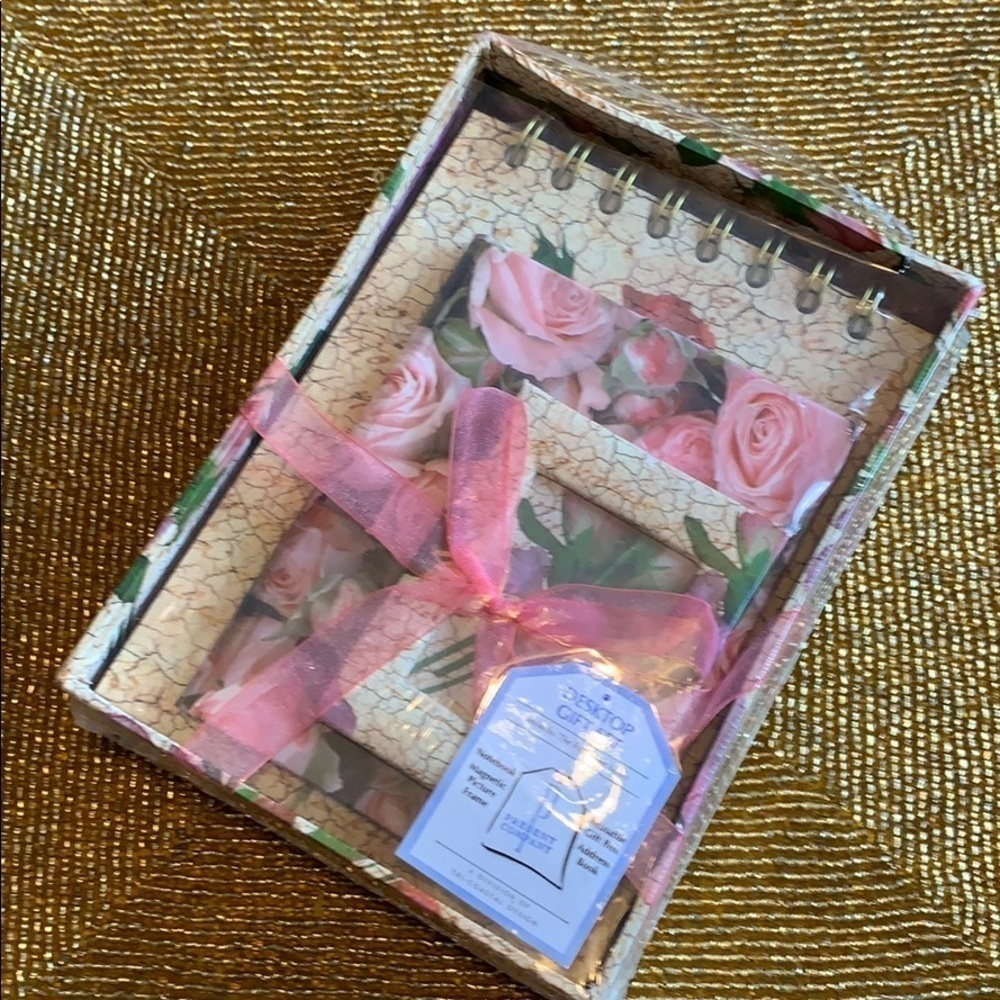 Desktop floral gift desk set, journal picture frame boxed 4 piece stationery set